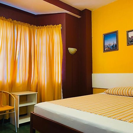 Citadel Alona Inn بنغلاو المظهر الخارجي الصورة