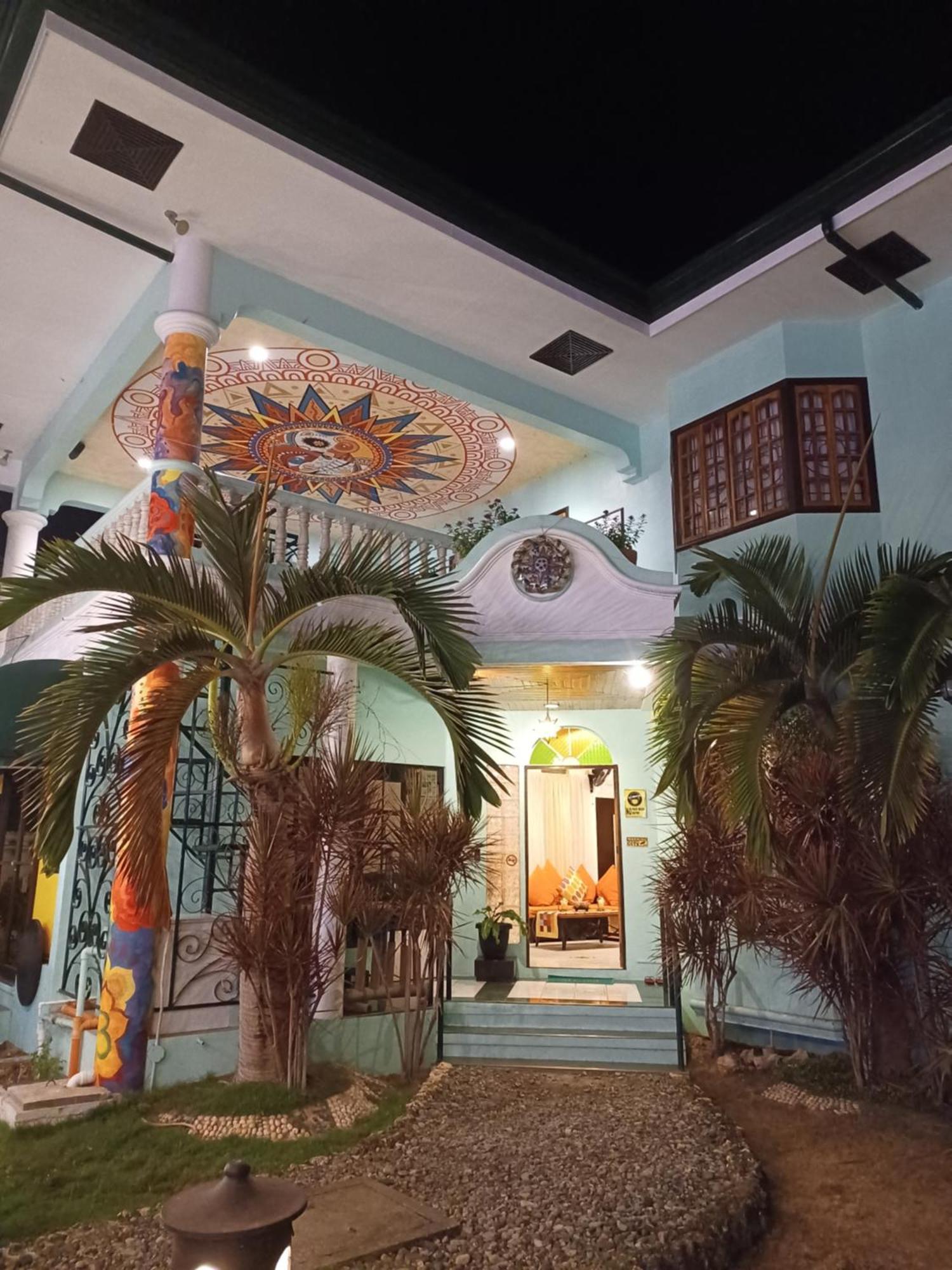 Citadel Alona Inn بنغلاو المظهر الخارجي الصورة